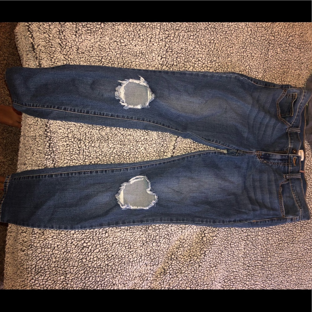 Knee tipped women’s skinny jeans size 13